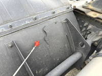 UDトラックスクオントレーラーヘッド（トラクターヘッド）大型（10t）[写真40]