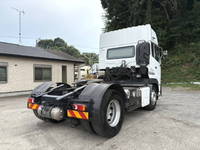 UDトラックスクオントレーラーヘッド（トラクターヘッド）大型（10t）[写真04]