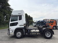 UDトラックスクオントレーラーヘッド（トラクターヘッド）大型（10t）[写真06]