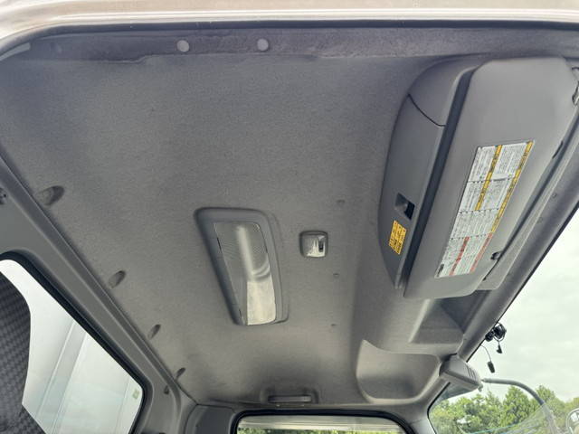 いすゞフォワードアルミウイング中型（4t）[写真10]