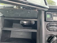 いすゞフォワードアルミウイング中型（4t）[写真16]