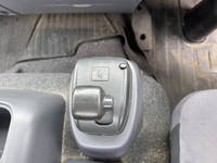 いすゞフォワードアルミウイング中型（4t）[写真18]