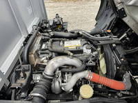 いすゞフォワードアルミウイング中型（4t）[写真23]