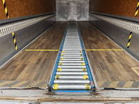 いすゞフォワードアルミウイング中型（4t）[写真29]