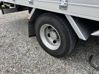 いすゞフォワードアルミウイング中型（4t）[写真32]