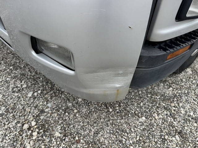 いすゞフォワードアルミウイング中型（4t）[写真35]