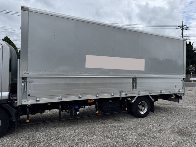 いすゞフォワードアルミウイング中型（4t）[写真08]