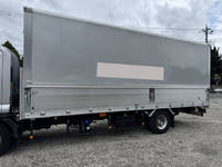 いすゞフォワードアルミウイング中型（4t）[写真09]