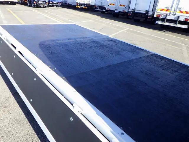 日産エルフ平ボディ小型（2t・3t）[写真07]