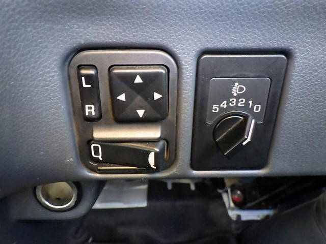 三菱ふそうローザマイクロバス[写真24]