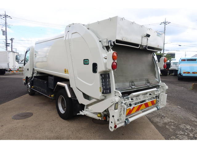 日野デュトロパッカー車（塵芥車）小型（2t・3t）[写真02]