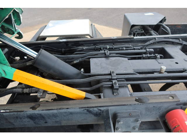 日野デュトロパッカー車（塵芥車）小型（2t・3t）[写真24]