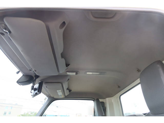 日野デュトロパッカー車（塵芥車）小型（2t・3t）[写真31]