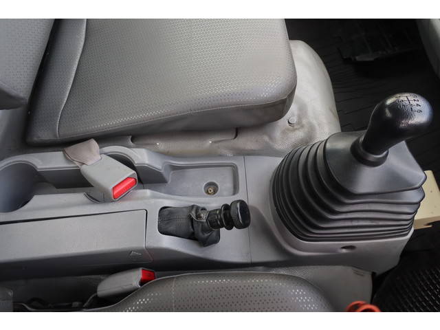 日野デュトロパッカー車（塵芥車）小型（2t・3t）[写真36]