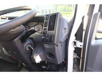 いすゞエルフ冷凍車（冷蔵車）小型（2t・3t）[写真24]