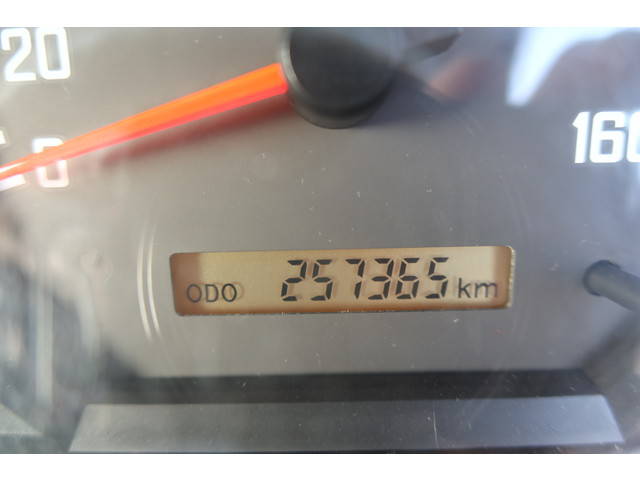 いすゞエルフ冷凍車（冷蔵車）小型（2t・3t）[写真26]