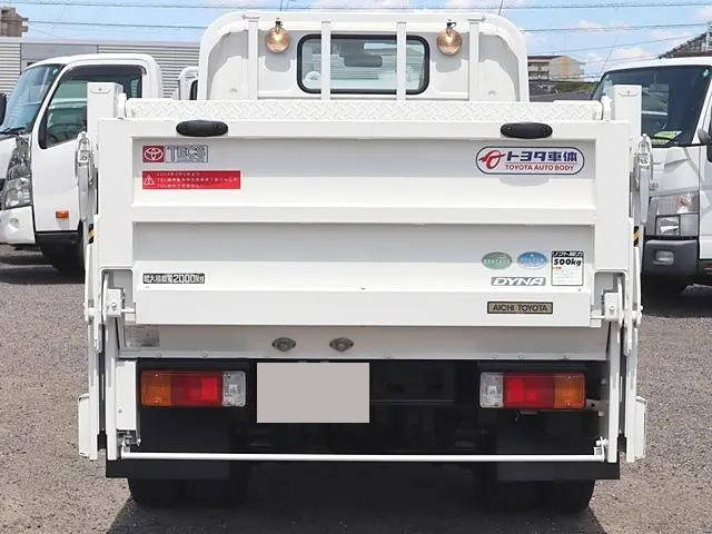 トヨタダイナ平ボディ小型（2t・3t）[写真04]