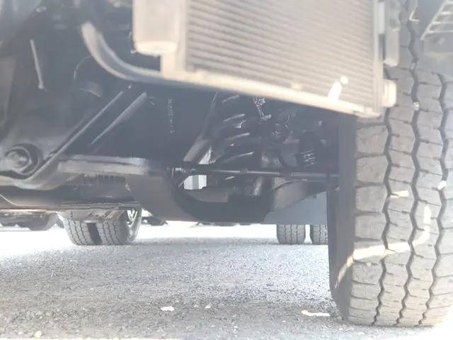 いすゞエルフ平ボディ小型（2t・3t）[写真23]