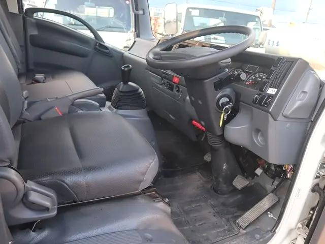 いすゞエルフ平ボディ小型（2t・3t）[写真29]