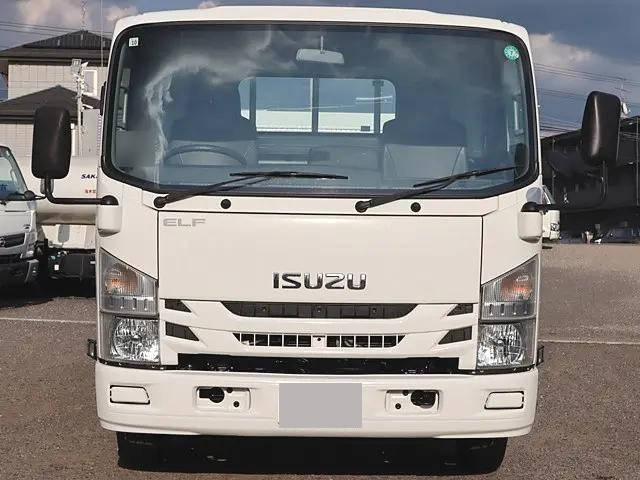 いすゞエルフ平ボディ小型（2t・3t）[写真03]