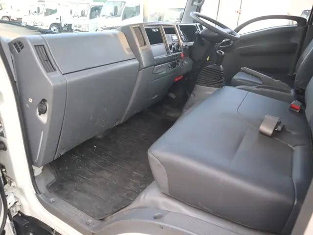 いすゞエルフ平ボディ小型（2t・3t）[写真31]