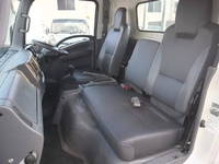 いすゞエルフ平ボディ小型（2t・3t）[写真32]