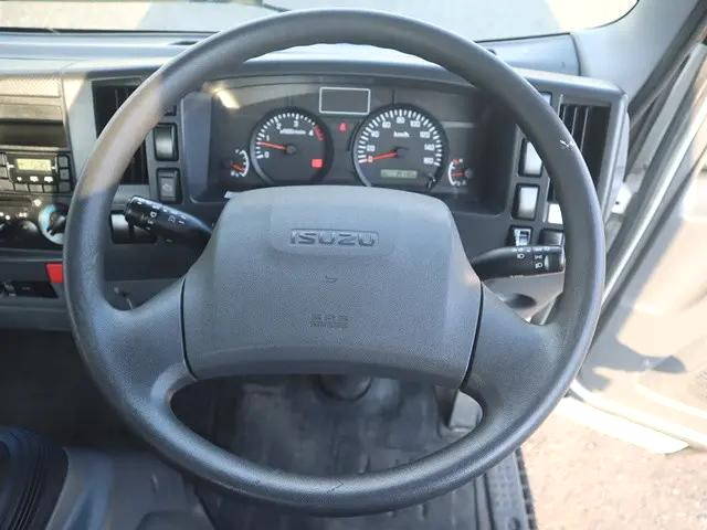 いすゞエルフ平ボディ小型（2t・3t）[写真33]