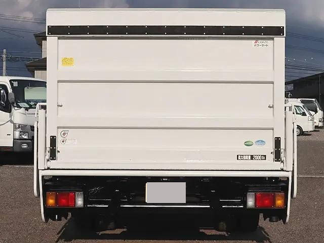 いすゞエルフ平ボディ小型（2t・3t）[写真04]