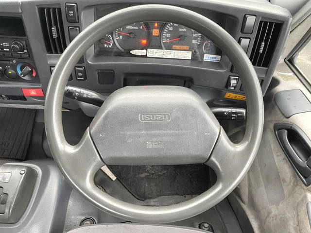 いすゞエルフ平ボディ小型（2t・3t）[写真38]