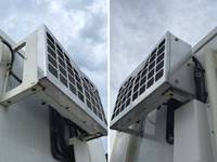 いすゞエルフ冷凍車（冷蔵車）小型（2t・3t）[写真20]