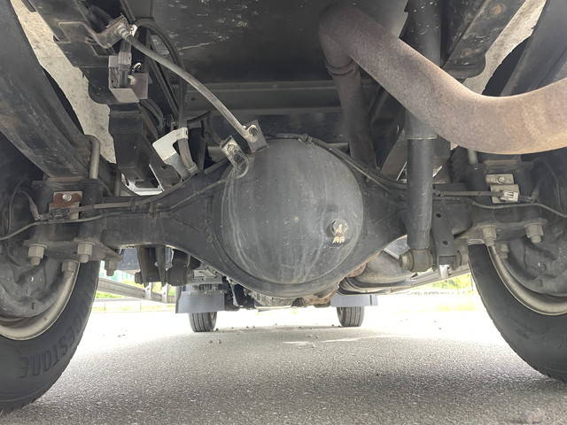 いすゞエルフ冷凍車（冷蔵車）小型（2t・3t）[写真24]