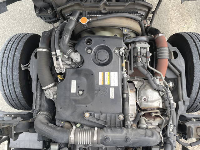 いすゞエルフ冷凍車（冷蔵車）小型（2t・3t）[写真25]