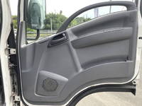 いすゞエルフ冷凍車（冷蔵車）小型（2t・3t）[写真31]