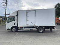 いすゞエルフ冷凍車（冷蔵車）小型（2t・3t）[写真06]