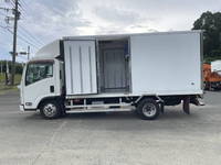 いすゞエルフ冷凍車（冷蔵車）小型（2t・3t）[写真07]