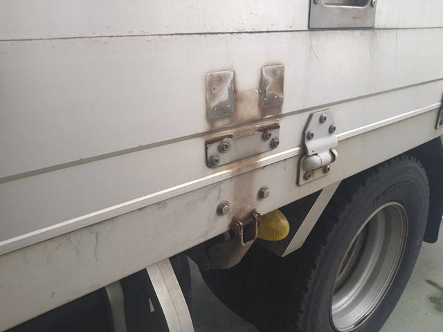 三菱ふそうファイターアルミウイング増トン（6t・8t）[写真16]