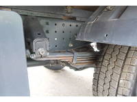 三菱ふそうキャンター平ボディ小型（2t・3t）[写真17]