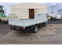 三菱ふそうキャンター平ボディ小型（2t・3t）[写真02]