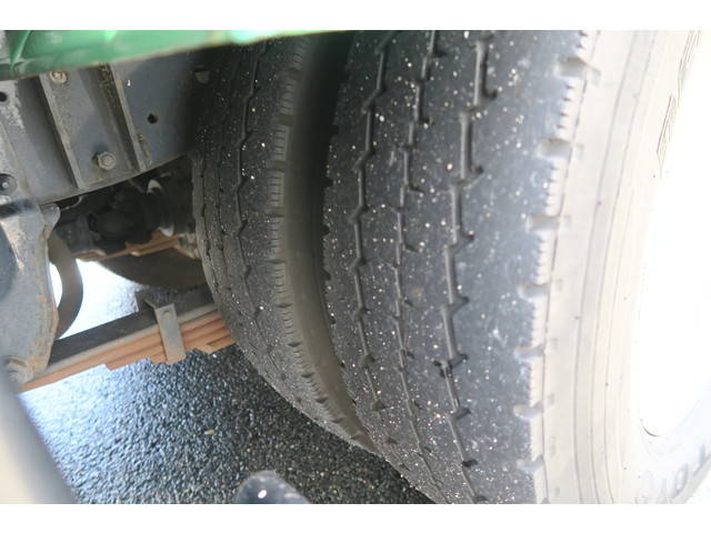 いすゞエルフパッカー車（塵芥車）小型（2t・3t）[写真15]