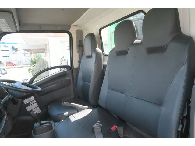 いすゞエルフパッカー車（塵芥車）小型（2t・3t）[写真24]