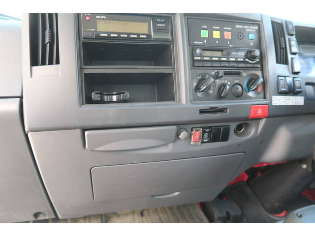 いすゞエルフパッカー車（塵芥車）小型（2t・3t）[写真26]