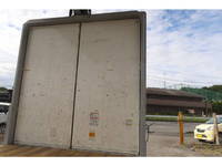 いすゞフォワードアルミウイング中型（4t）[写真12]