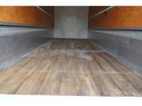 いすゞフォワードアルミウイング中型（4t）[写真13]