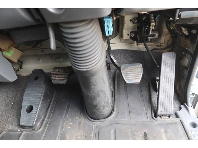 いすゞフォワードアルミウイング中型（4t）[写真29]