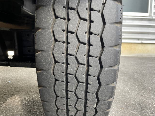 マツダタイタン平ボディ小型（2t・3t）[写真13]