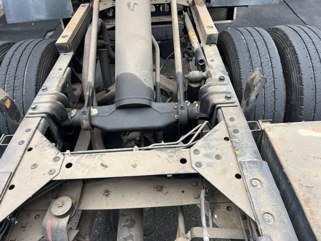 いすゞエルフダンプ・クレーン付小型（2t・3t）[写真25]