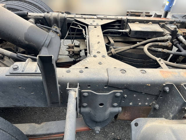 いすゞエルフダンプ・クレーン付小型（2t・3t）[写真26]