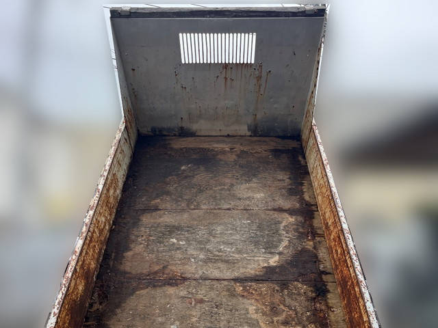 いすゞエルフダンプ・クレーン付小型（2t・3t）[写真07]