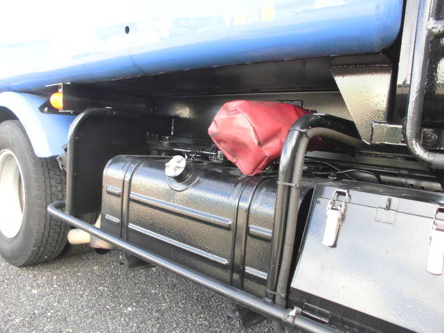 日野デュトロパッカー車（塵芥車）小型（2t・3t）[写真13]