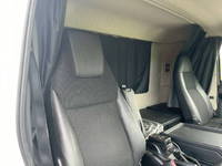 三菱ふそうファイターアルミウイング中型（4t）[写真15]